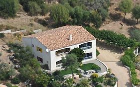 Residence U MELU GRAND T3 JAUNE à l'étage